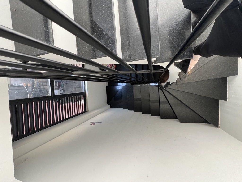 Bán nhà Ngõ Tân Lạc - diện tích 59m2 4 tầng - Cơ hội đầu tư an toàn - giá 12 tỷ