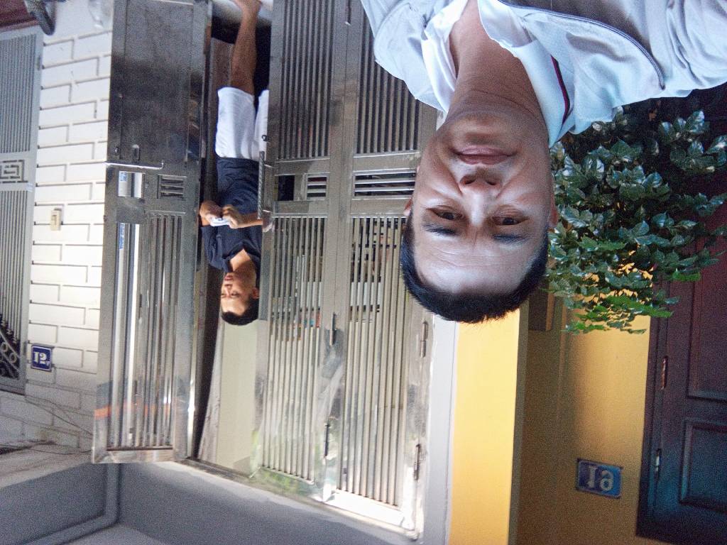 Bán nhà Quốc Tử Giám - diện tích 8m2 5 tầng - Cực hiếm - giá 4,4 tỷ