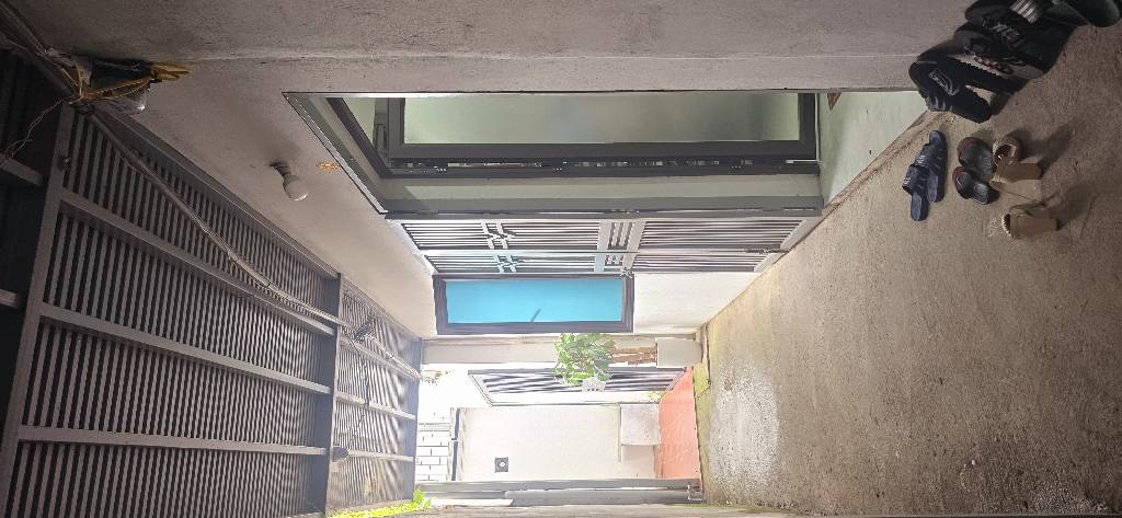 Bán nhà Tân Khai - diện tích 26,7m2 2 tầng - Nhà dân xây chắc chắn - giá 2,65 tỷ