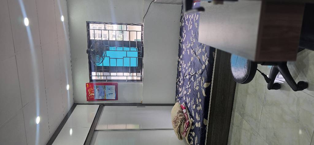 Bán nhà Tân Khai - diện tích 26,7m2 2 tầng - Nhà dân xây chắc chắn - giá 2,65 tỷ