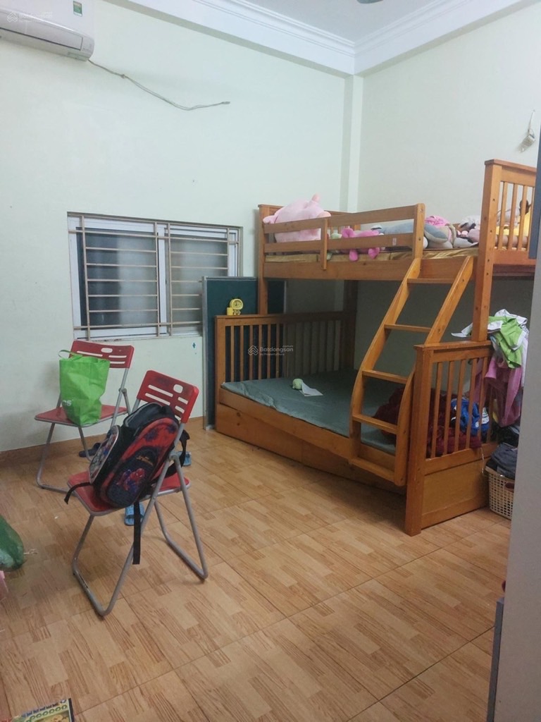 Bán nhà KIM GIANG - diện tích 50m2 3 tầng - ô tô tránh - giá 11,7 tỷ