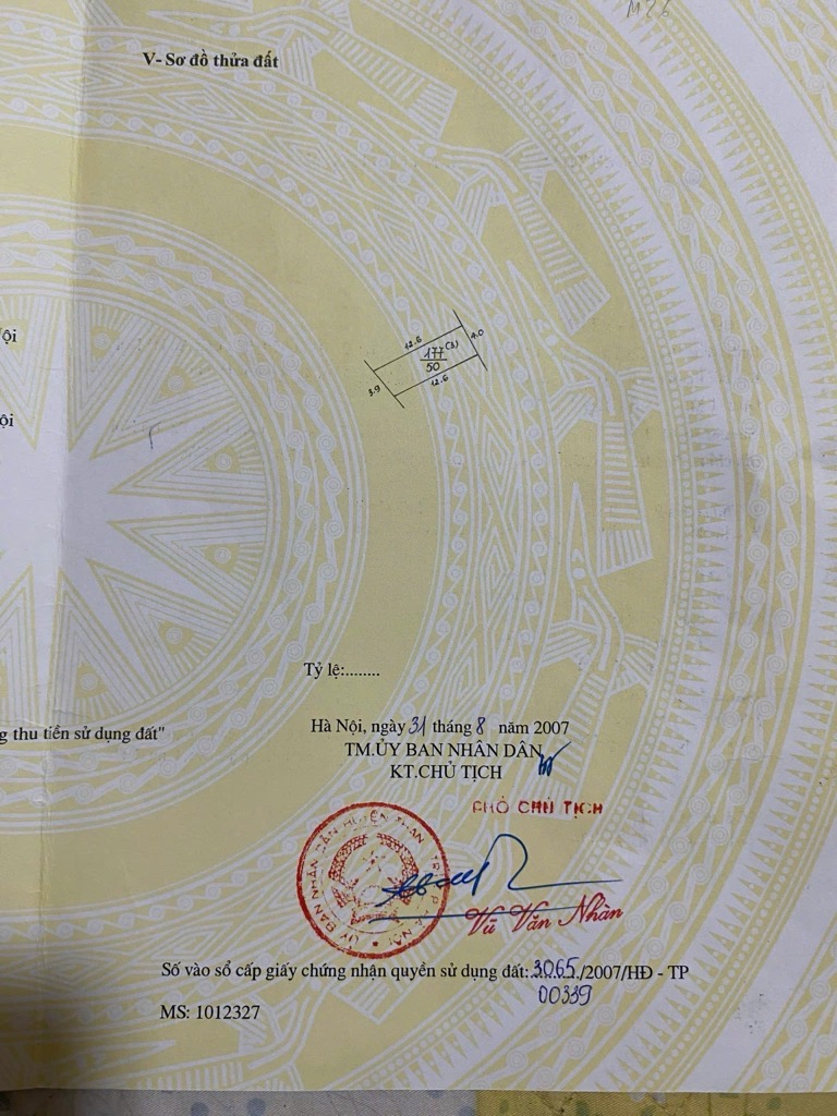 Bán nhà KIM GIANG - diện tích 50m2 3 tầng - ô tô tránh - giá 11,7 tỷ