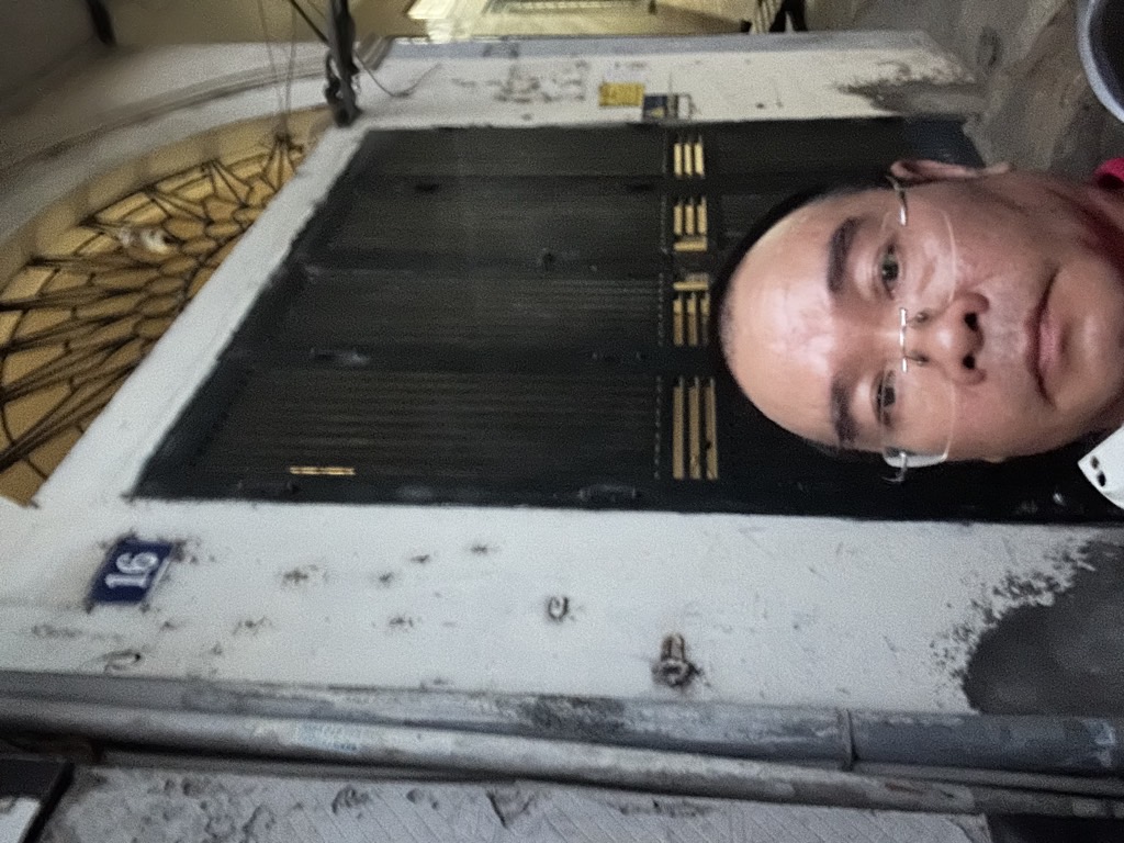 Bán nhà Trần Khát Chân - diện tích 40m2 4 tầng - Nhà riêng, gần công viên - giá 15,4 tỷ