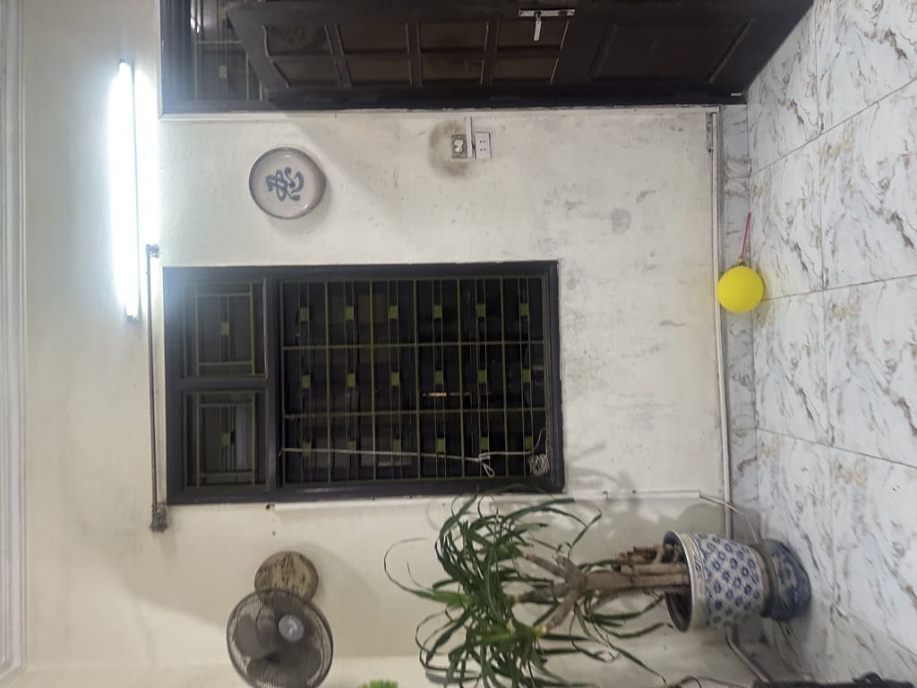 Bán nhà Trần Khát Chân - diện tích 40m2 4 tầng - Nhà riêng, gần công viên - giá 15,4 tỷ