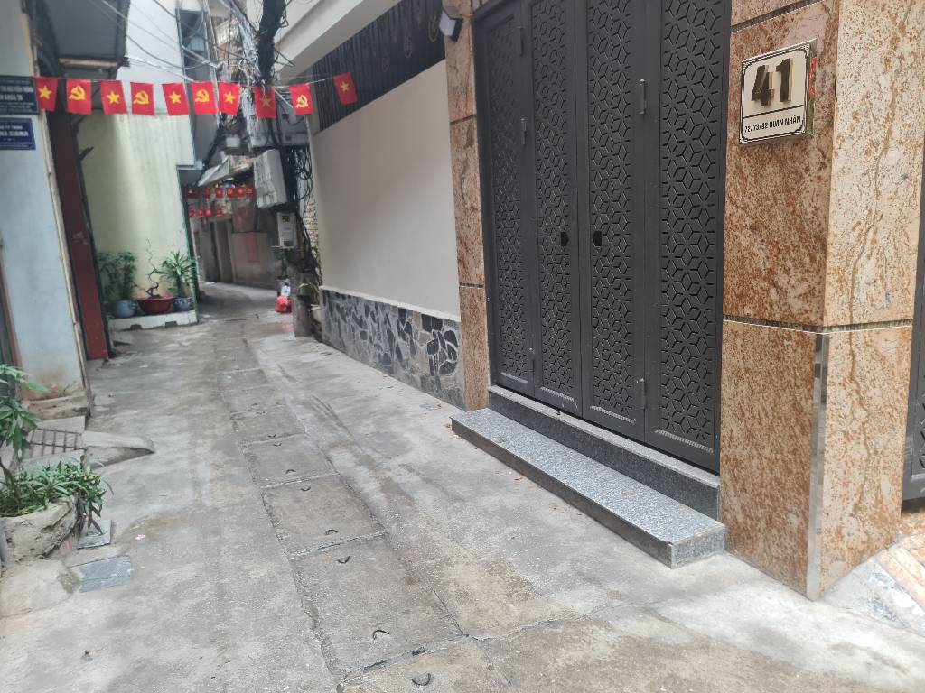 Bán nhà Quan Nhân - diện tích 56,3m2 6 tầng - Ngõ siêu nông - giá 10,6 tỷ