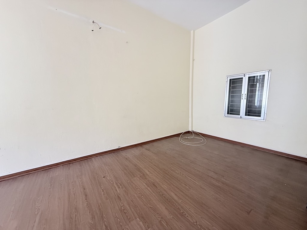 Bán nhà Lạc Hồng - diện tích 50.7m2 5 tầng - LÔ GÓC - Ô TÔ ĐỖ TRÁNH - giá 14,5 tỷ