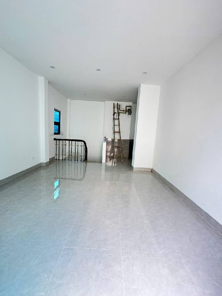 Bán nhà Bạch Mai - 24m2 5 tầng - mặt tiền 3.7m - lô góc thoáng sáng - giá 7,3 tỷ