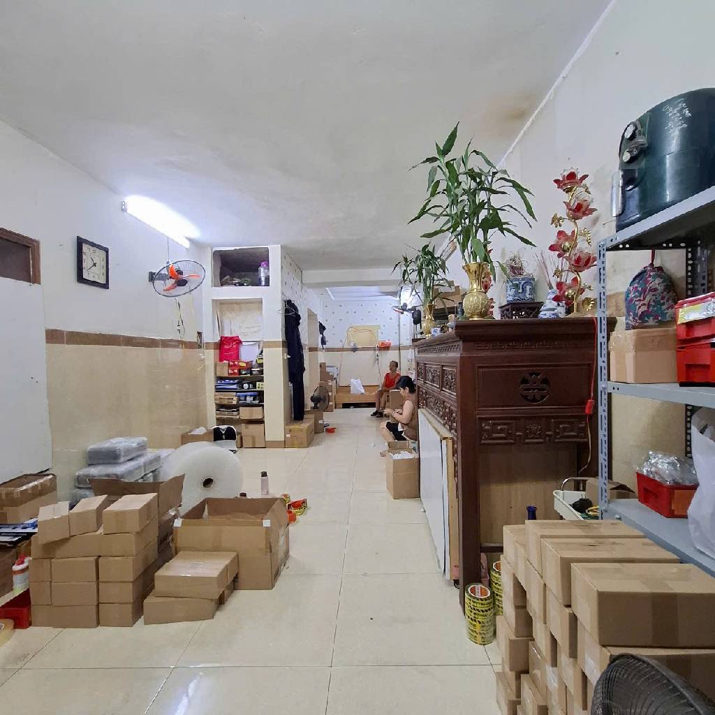 Bán nhà Khâm Thiên - diện tích 60m2 2 tầng - Sổ đỏ chính chủ - giá 4,4 tỷ