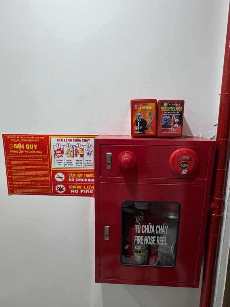 Bán nhà Mạc Thị Bưởi - diện tích 49m2 5 tầng - Ngõ đẹp 3 gác vào tận nhà - giá 14,5 tỷ