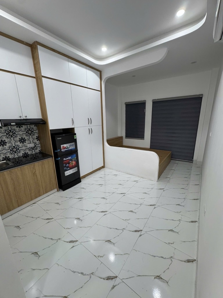 Bán nhà Mạc Thị Bưởi - diện tích 49m2 5 tầng - Ngõ đẹp 3 gác vào tận nhà - giá 14,5 tỷ