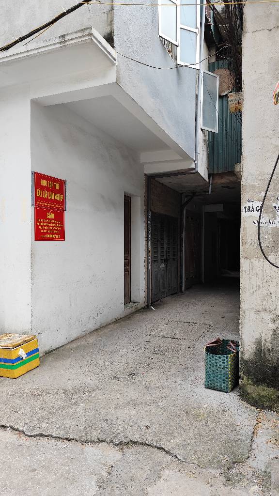 Bán nhà Ngọc Hồi - diện tích 85m2 1 tầng - Ô tô đỗ cổng - giá 3,6 tỷ