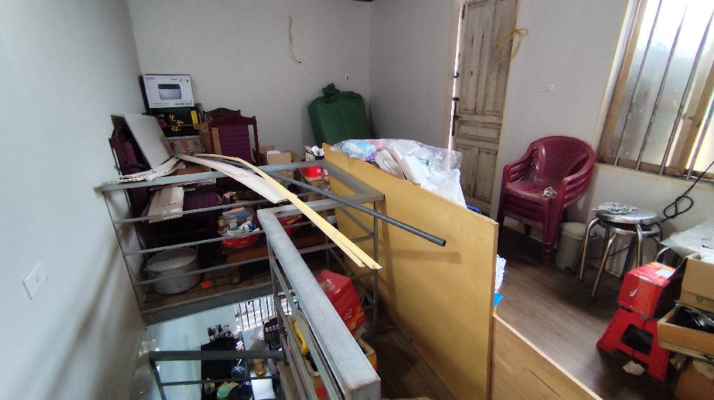 Bán nhà Ngọc Hồi - diện tích 85m2 1 tầng - Ô tô đỗ cổng - giá 3,6 tỷ