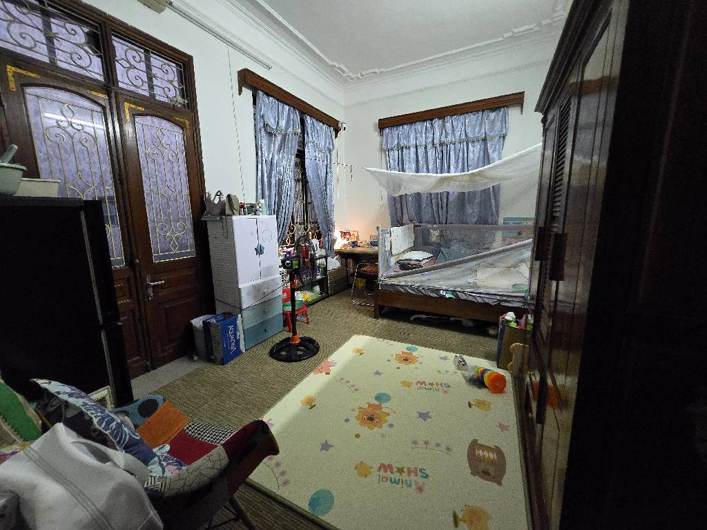 Bán nhà Đê Trần Khát Chân - diện tích 80m2 2 tầng - Đất đẹp tặng nhà 2.5 tầng - giá 14,49 tỷ