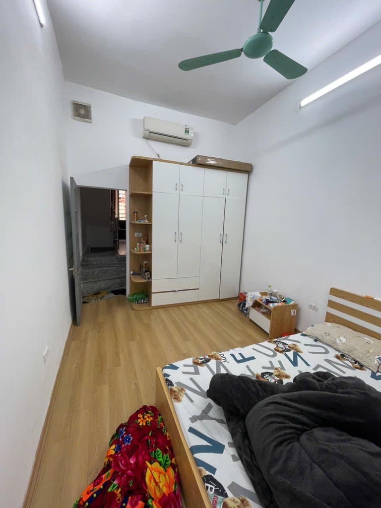 Bán nhà Giải Phóng - diện tích 31m2 3 tầng - HÀNG HIẾM - BAY NHANH - giá 7,5 tỷ