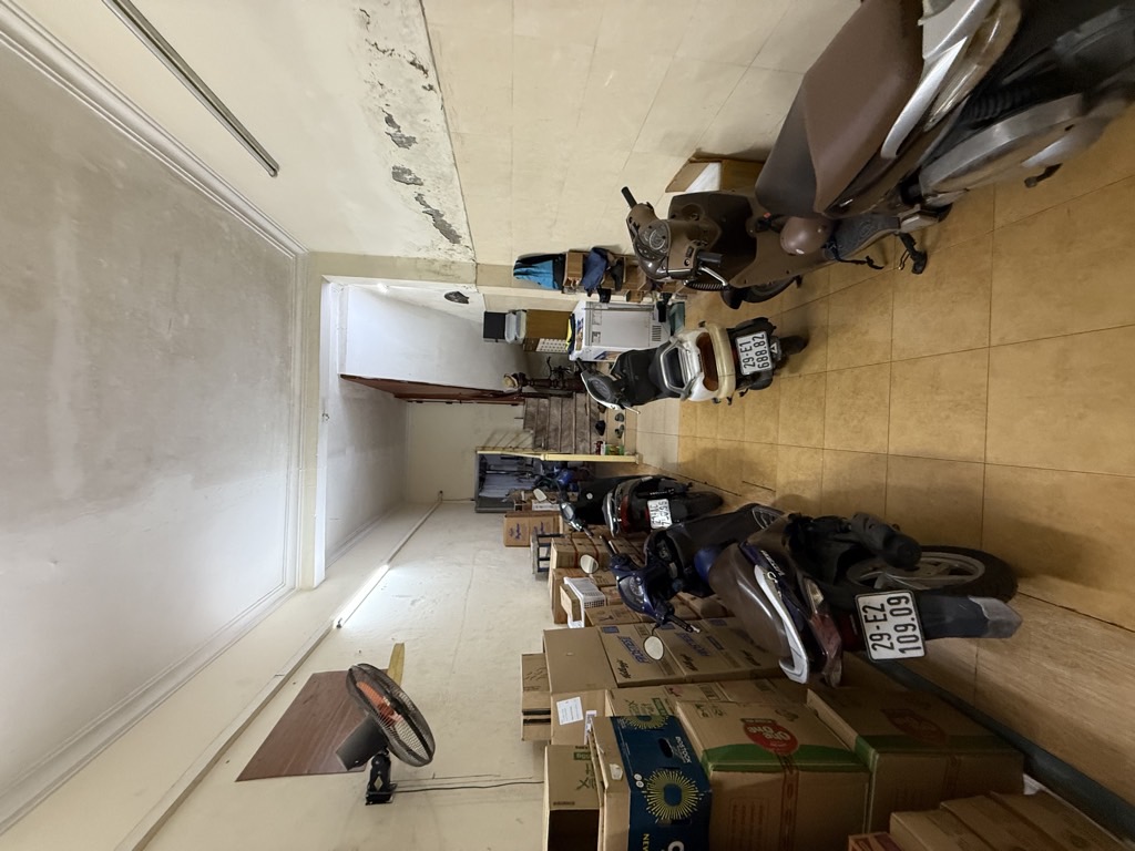 Bán nhà Nguyễn Lương Bằng - diện tích 79m2 4 tầng - Ô TÔ THÔNG - giá 21,5 tỷ