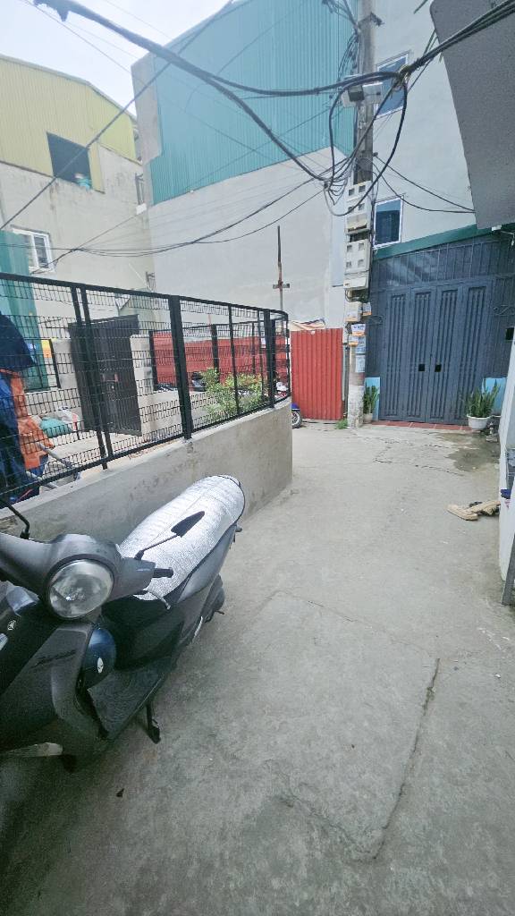 Bán nhà Định Công Hạ - diện tích 47m2 2 tầng - Nhà đẹp hiếm có - giá 3,35 tỷ