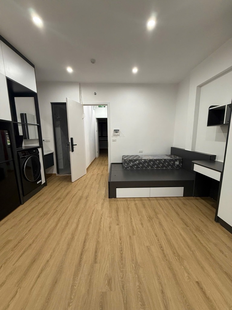 Bán nhà Đê La Thành - diện tích 57m2 6 tầng - Căn hộ dịch vụ thang máy - giá 12,9 tỷ