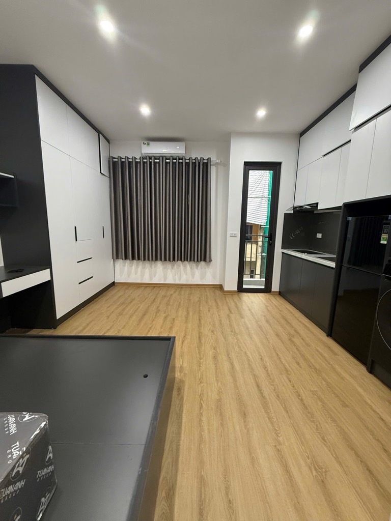 Bán nhà Đê La Thành - diện tích 57m2 6 tầng - Căn hộ dịch vụ thang máy - giá 12,9 tỷ