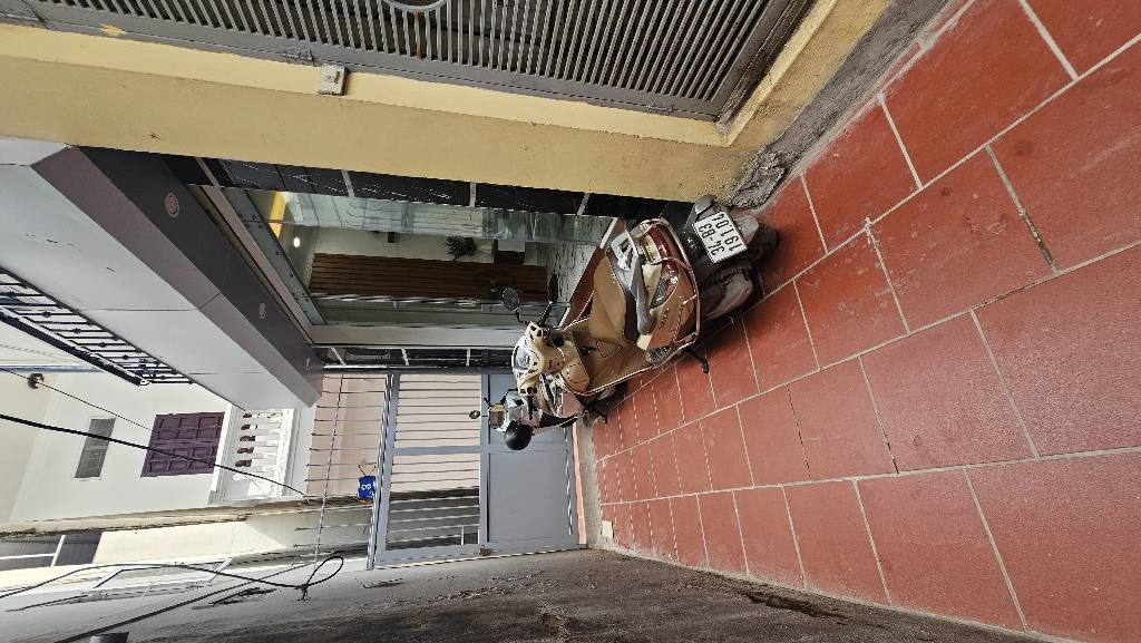 Bán nhà Vĩnh Hưng - diện tích 33.2m2 3 tầng - Căn góc, ô tô tránh - giá 4,5 tỷ