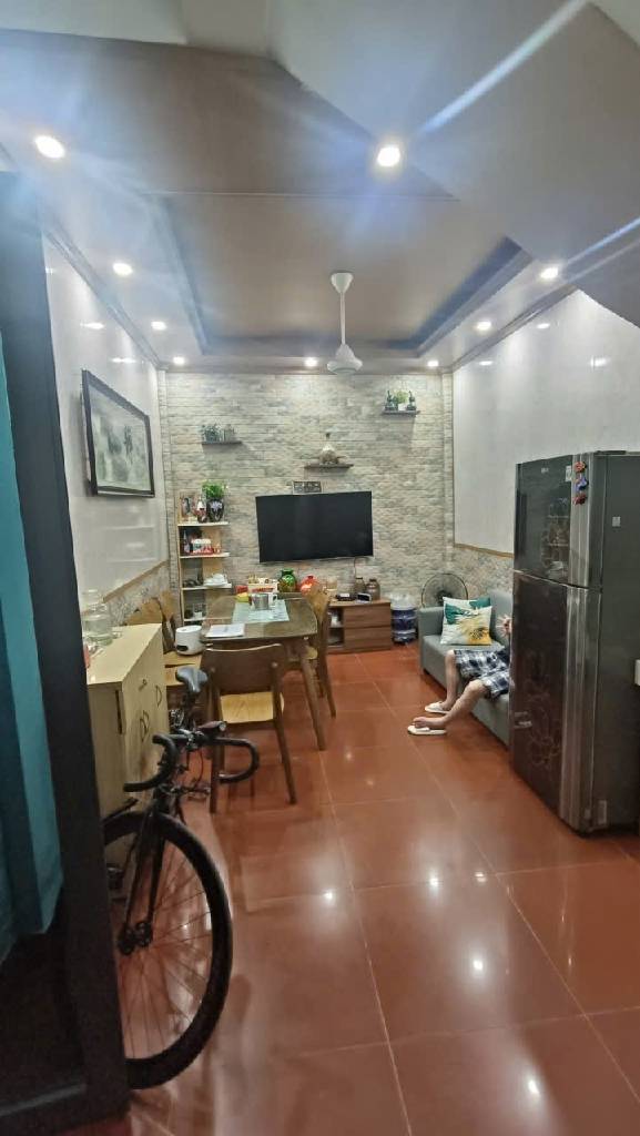 Bán nhà Ngõ Văn Hương - diện tích 34.1m2 4 tầng - Nhà đẹp hiếm có - giá 6,8 tỷ