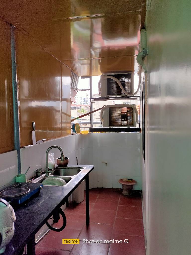 Bán nhà Đê La Thành - diện tích 51m2 5 tầng - 8 phòng cho thuê - giá 13,2 tỷ