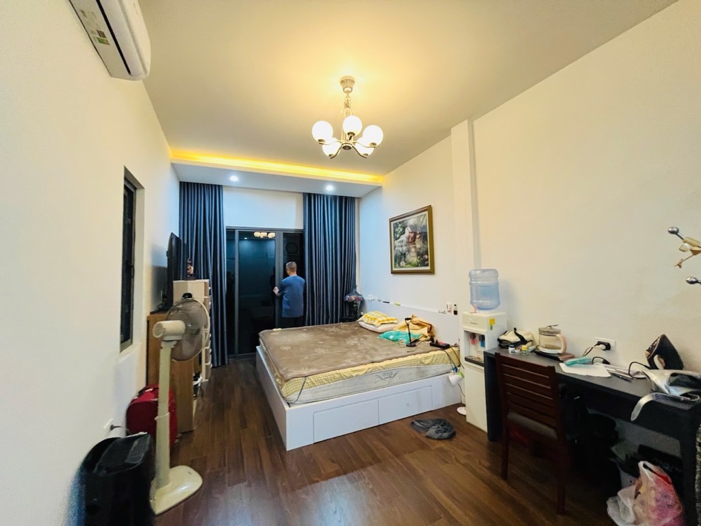 Bán nhà Trung Liệt - diện tích 66m2 3 tầng - ô tô đỗ cửa - giá 19,8 tỷ