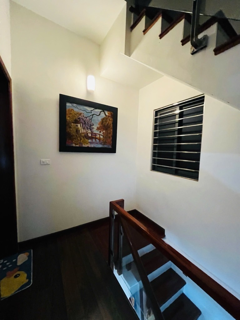 Bán nhà Trung Liệt - diện tích 66m2 3 tầng - ô tô đỗ cửa - giá 19,8 tỷ