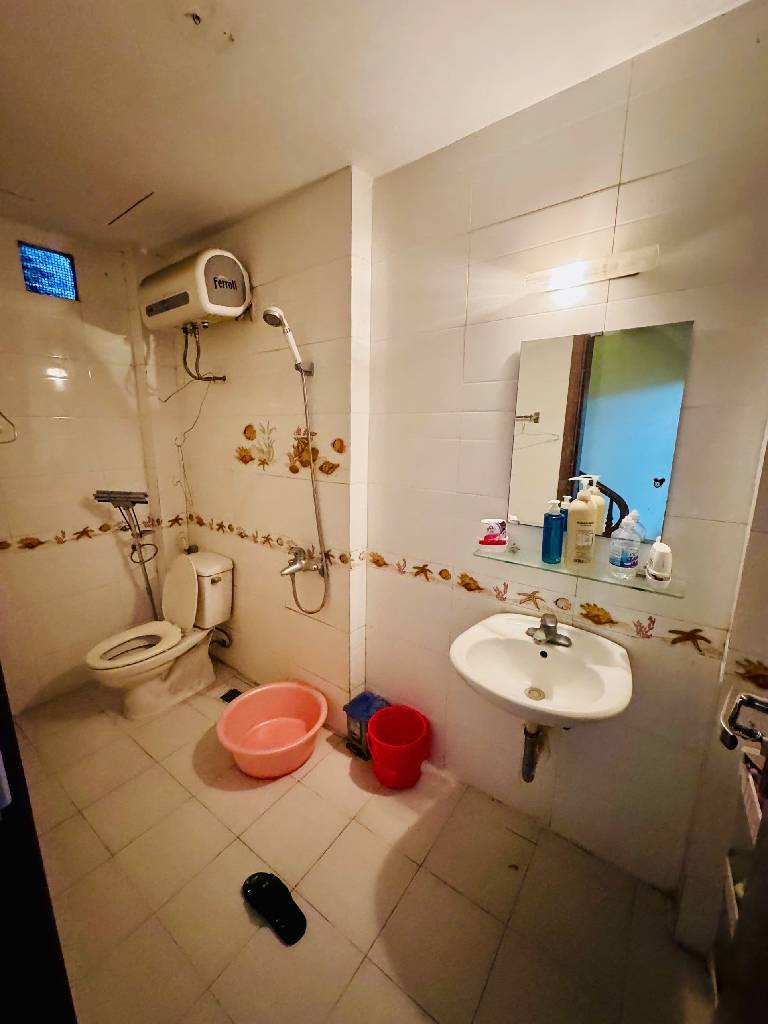 Bán nhà Linh Quang - diện tích 31m2 4 tầng - Ô tô tránh 10m - giá 8,8 tỷ