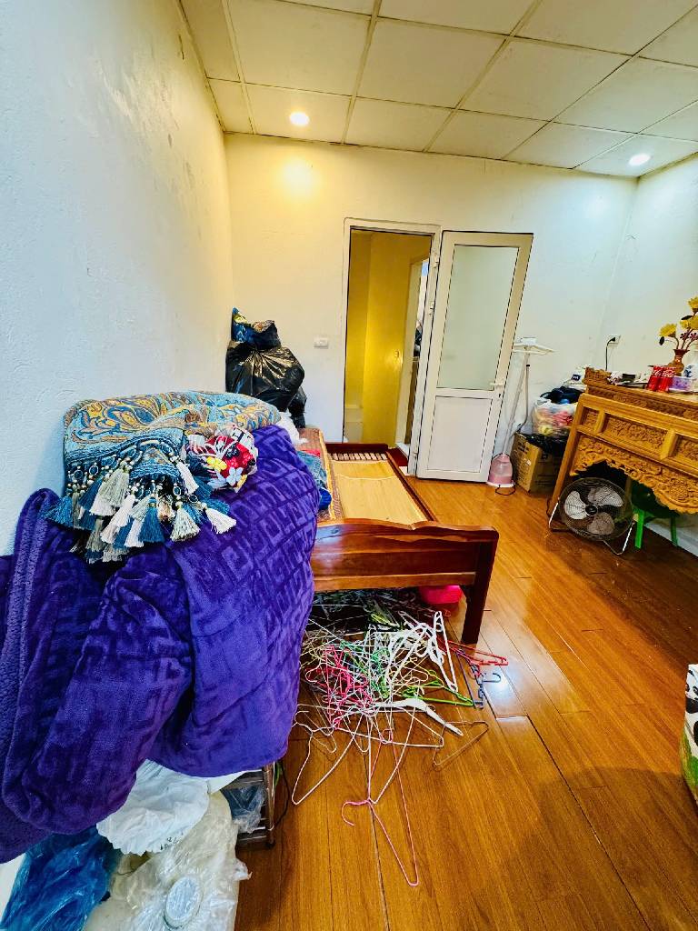 Bán nhà Linh Quang - diện tích 31m2 4 tầng - Ô tô tránh 10m - giá 8,8 tỷ