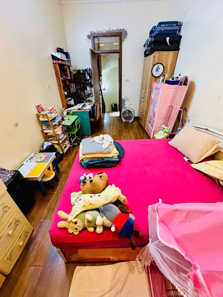 Bán nhà Linh Quang - diện tích 31m2 4 tầng - Ô tô tránh 10m - giá 8,8 tỷ