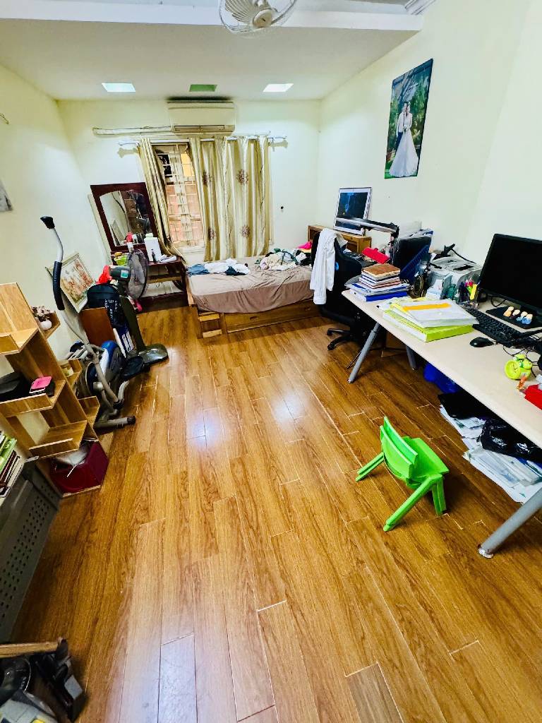 Bán nhà Linh Quang - diện tích 31m2 4 tầng - Ô tô tránh 10m - giá 8,8 tỷ