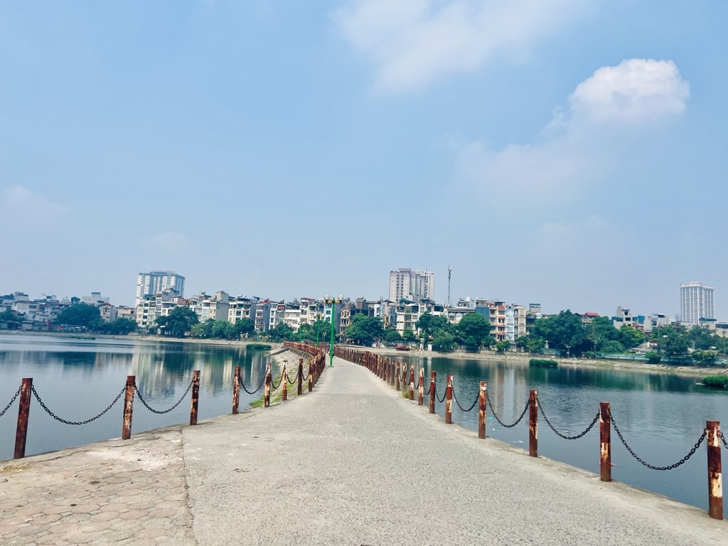 Bán nhà Đầm Hồng - diện tích 120m2 1 tầng - ô tô tránh - giá 11 tỷ