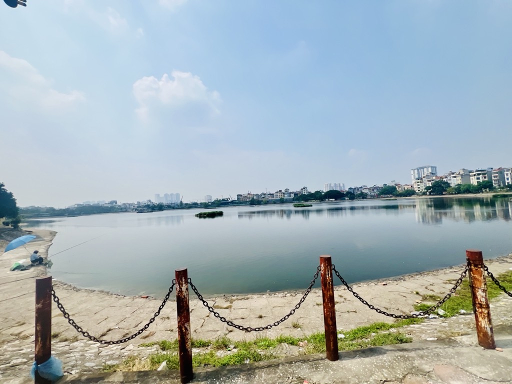 Bán nhà Đầm Hồng - diện tích 120m2 1 tầng - ô tô tránh - giá 11 tỷ