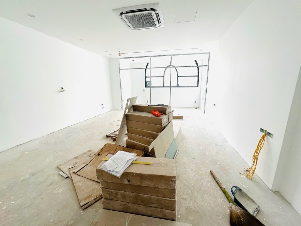 Bán nhà Đại Từ - diện tích 52.1m2 2 tầng - Cạnh sảnh căn hộ - giá 10 tỷ