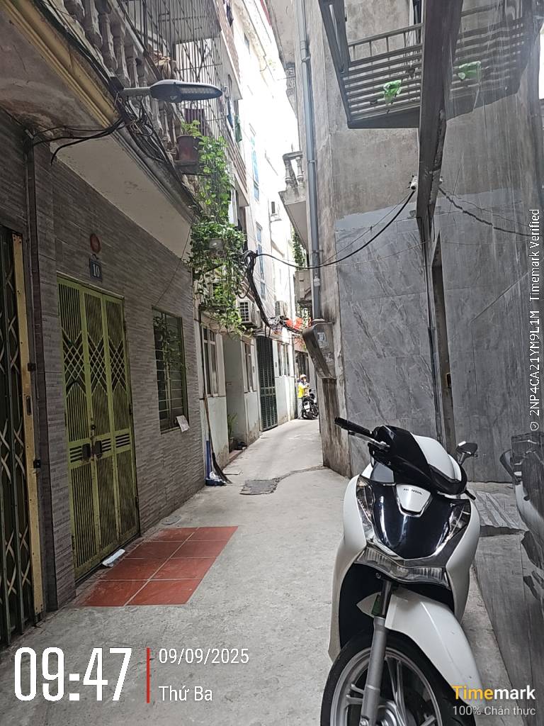 Bán nhà Lê Thanh Nghị - diện tích 38,5m2 6 tầng - Lô góc, 2 thoáng - giá 13,6 tỷ