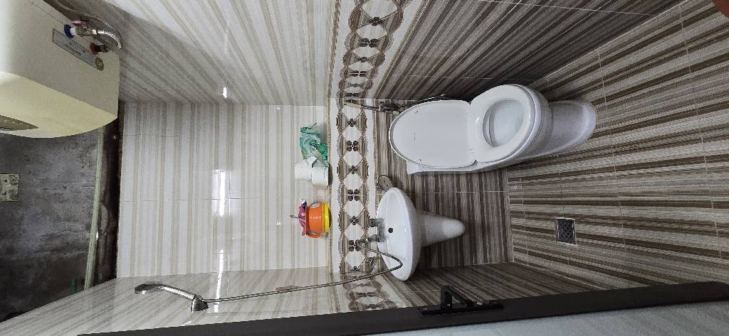 Bán nhà Lương Thế Vinh - diện tích 102m2 1 tầng - ô tô vào nhà - giá 5 tỷ