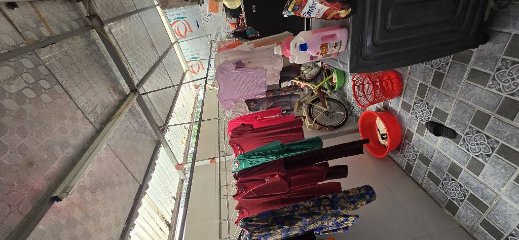 Bán nhà Lương Thế Vinh - diện tích 102m2 1 tầng - ô tô vào nhà - giá 5 tỷ