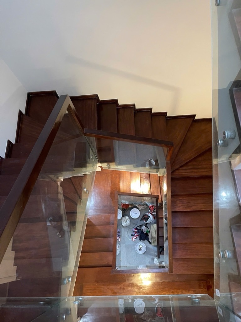 Bán nhà Đê Trần Khát Chân - diện tích 101m2 4 tầng - Lô góc 2 mặt ngõ - giá 24,5 tỷ