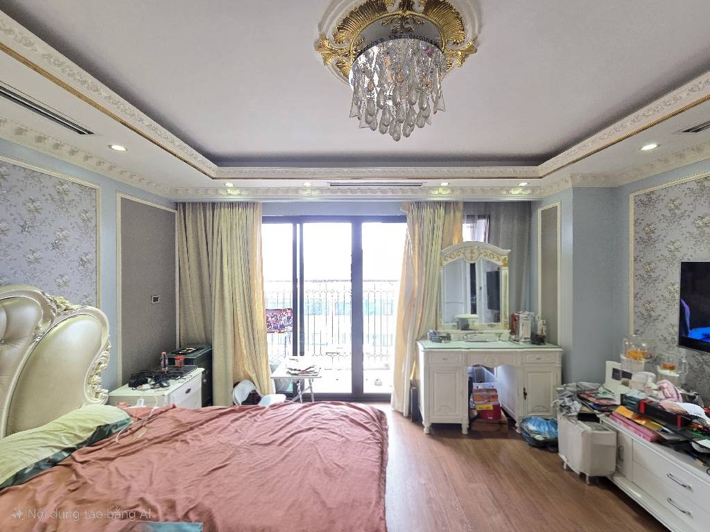 Bán nhà Hoàng Cầu - diện tích 126.1m2 1 tầng - Chung cư cao cấp - giá 18 tỷ