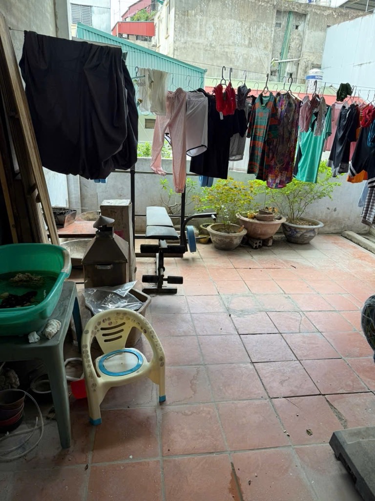 Bán nhà Chính Kinh - diện tích 75m2 5 tầng - ô tô vào nhà - giá 18,6 tỷ