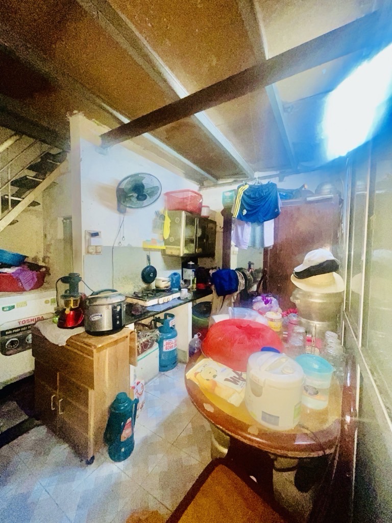 Bán nhà Nguyễn Trãi - diện tích 31m2 1 tầng - Mảnh đất vàng - giá 6,3 tỷ