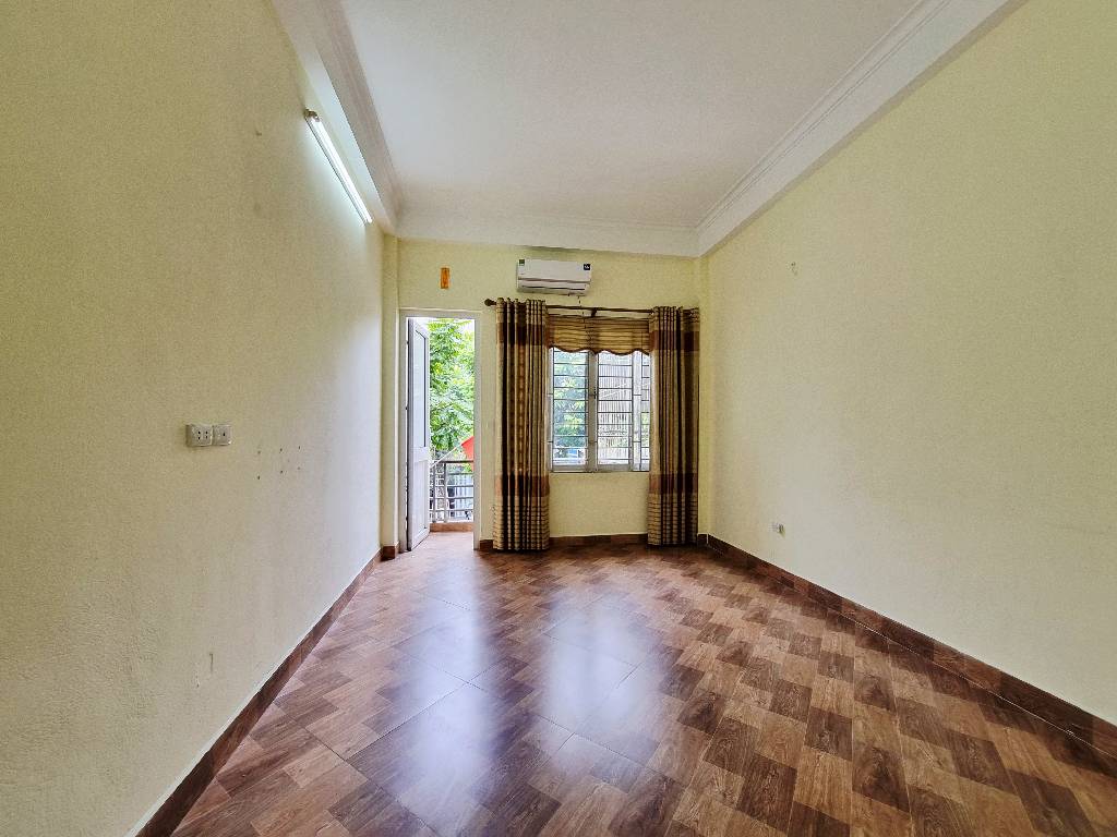 Bán nhà Thịnh Liệt - diện tích 82m2 4 tầng - Ngõ to như phố - giá 13,5 tỷ