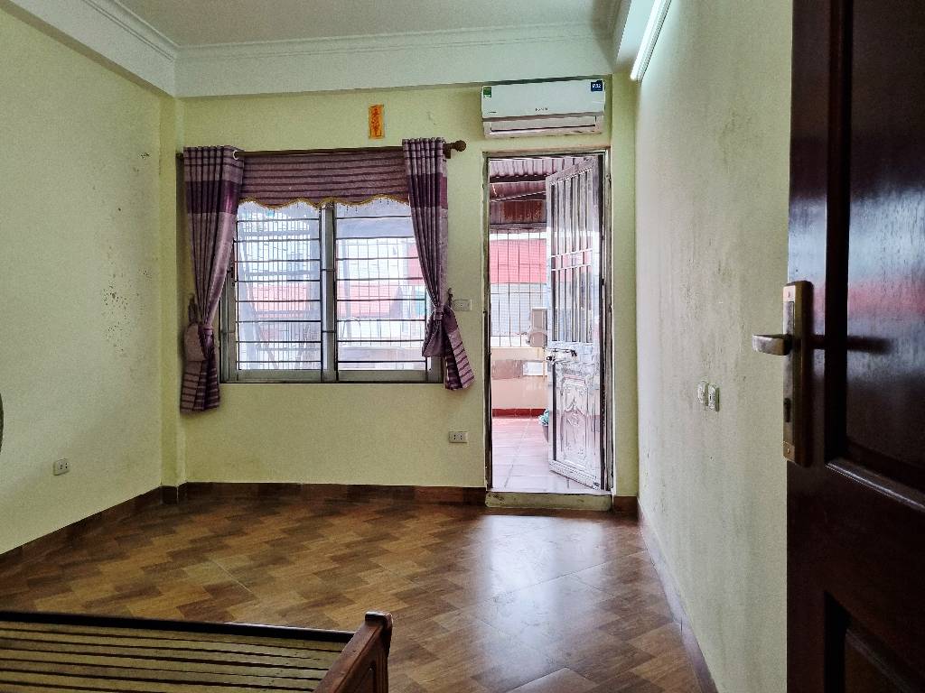 Bán nhà Thịnh Liệt - diện tích 82m2 4 tầng - Ngõ to như phố - giá 13,5 tỷ