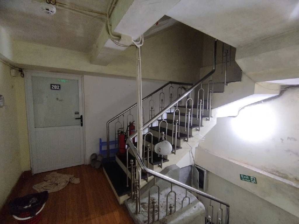 Bán nhà Khương Trung - diện tích 45.8m2 7 tầng - Lô góc - giá 12,8 tỷ