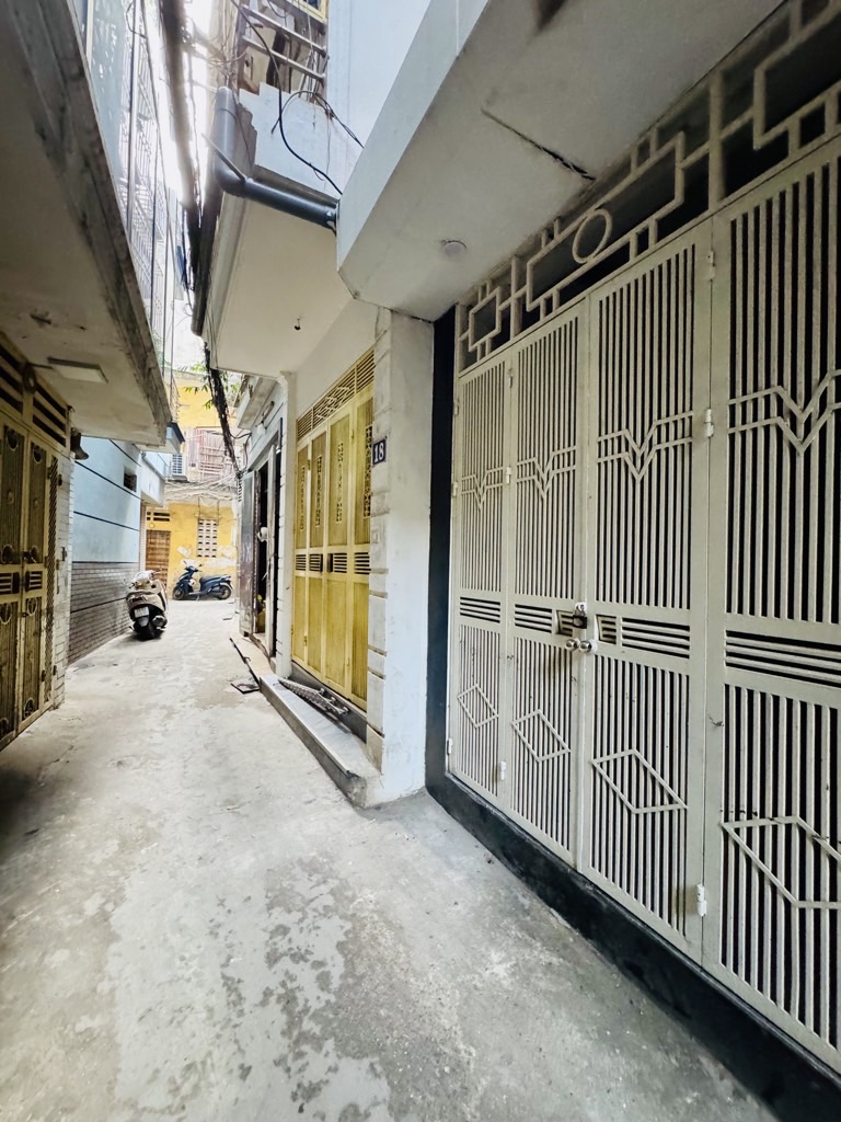 Bán nhà Linh Quang - diện tích 25,1m2 6 tầng - gần ô tô - giá 8 tỷ