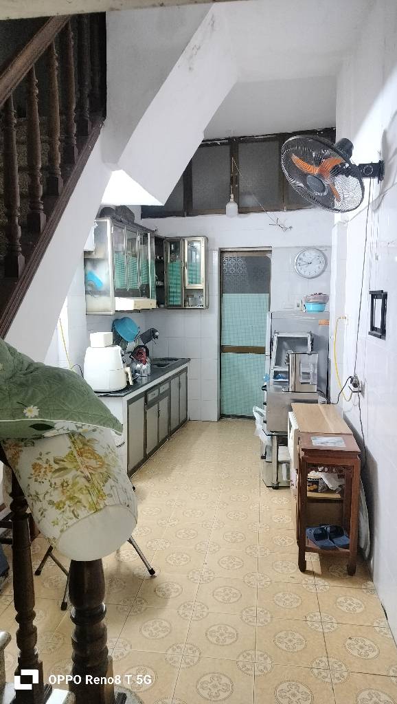 Bán nhà Đồng Nhân - diện tích 30m2 4 tầng - Mặt phố - giá 15 tỷ