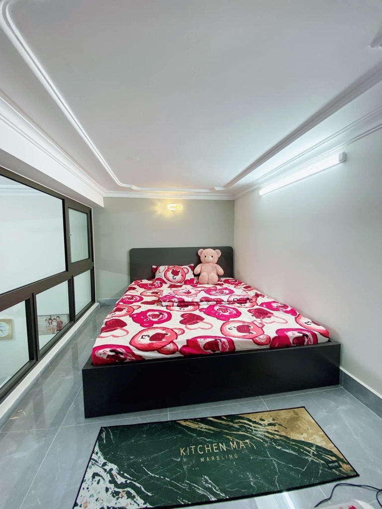 Bán nhà Ngõ Chùa Mỹ Quang - diện tích 33m2 4 tầng - Nhà mới đẹp, full đồ chủ tặng lại gần hết cho khách hữu duyên - giá 6,3 tỷ