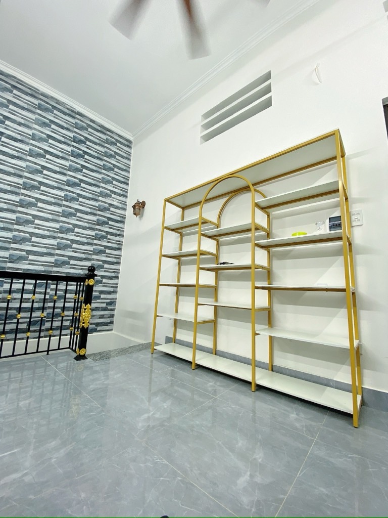 Bán nhà Ngõ Chùa Mỹ Quang - diện tích 33m2 4 tầng - Nhà mới đẹp, full đồ chủ tặng lại gần hết cho khách hữu duyên - giá 6,3 tỷ