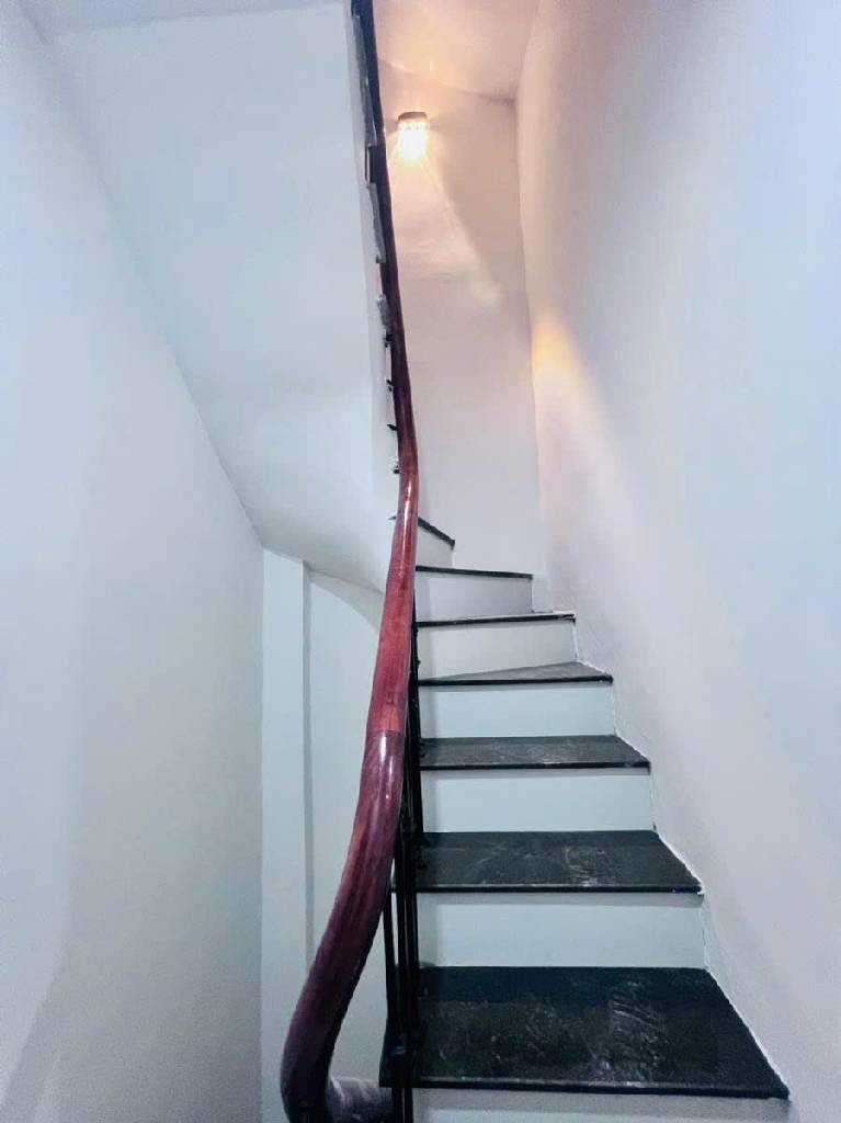 Bán nhà Trương Định - diện tích 53.6m2 7 tầng - Tòa chung cư mini - giá 15,2 tỷ