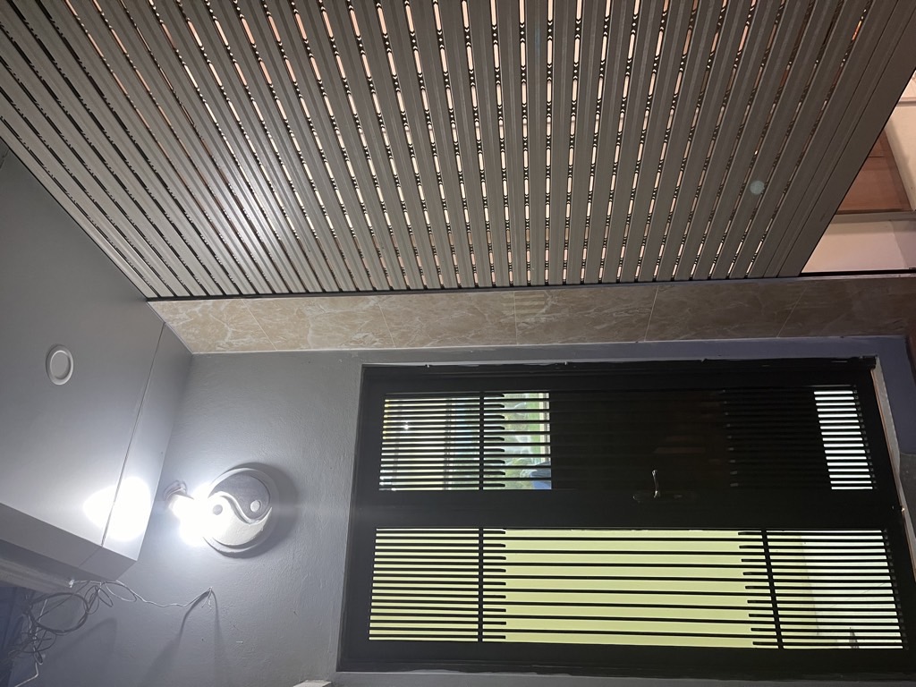 Bán nhà Nguyễn Đức Cảnh - diện tích 43m2 4 tầng - Nhà đẹp, sổ vuông - giá 9,5 tỷ